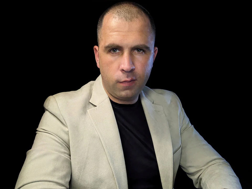 Portrait photo of Artem Tur, AI-first fullstack developer